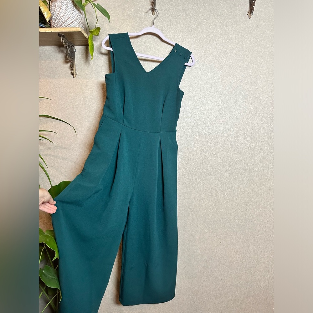 SOLD - Caara Wideleg Jumpsuit with pockets Size Med